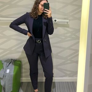 Meet your Posher, Isabella